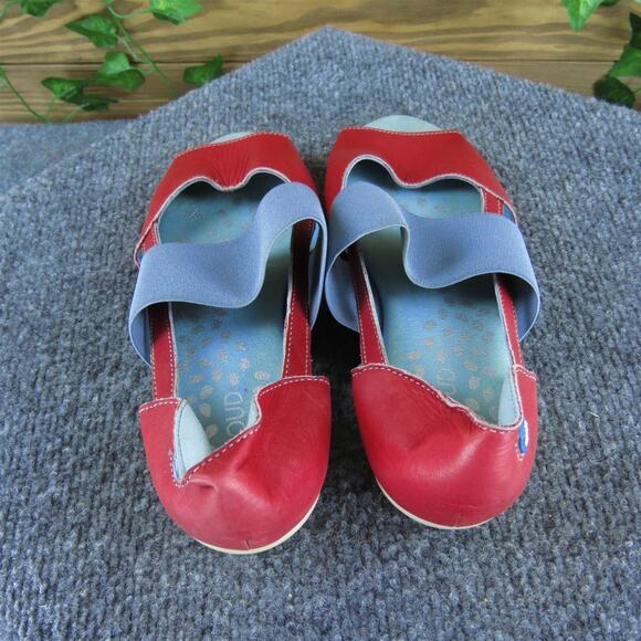 Cloud Women's Ankle Strap Red Leather Sz 37‎ Medium Gently Used 2025 - Picture 4 of 6